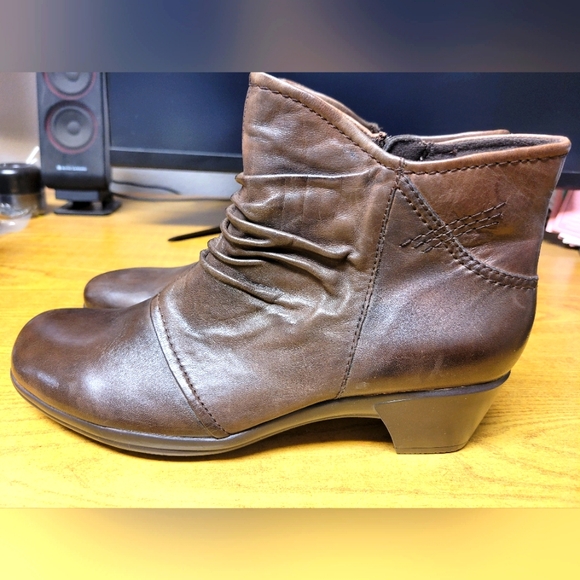 Earth Origins Shoes - Leather boots